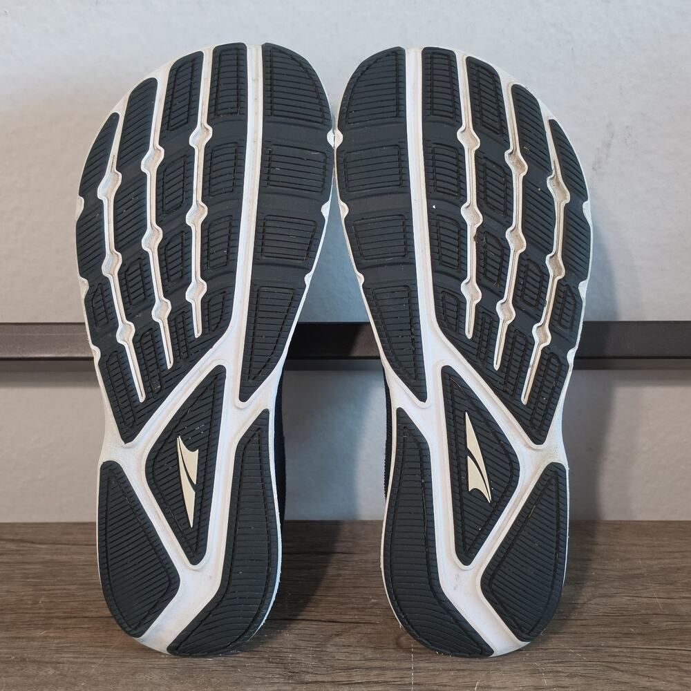 Altra Escalante 3 Women's Running Shoes Sneakers Size 9 Black - No Insoles - Picture 7 of 9